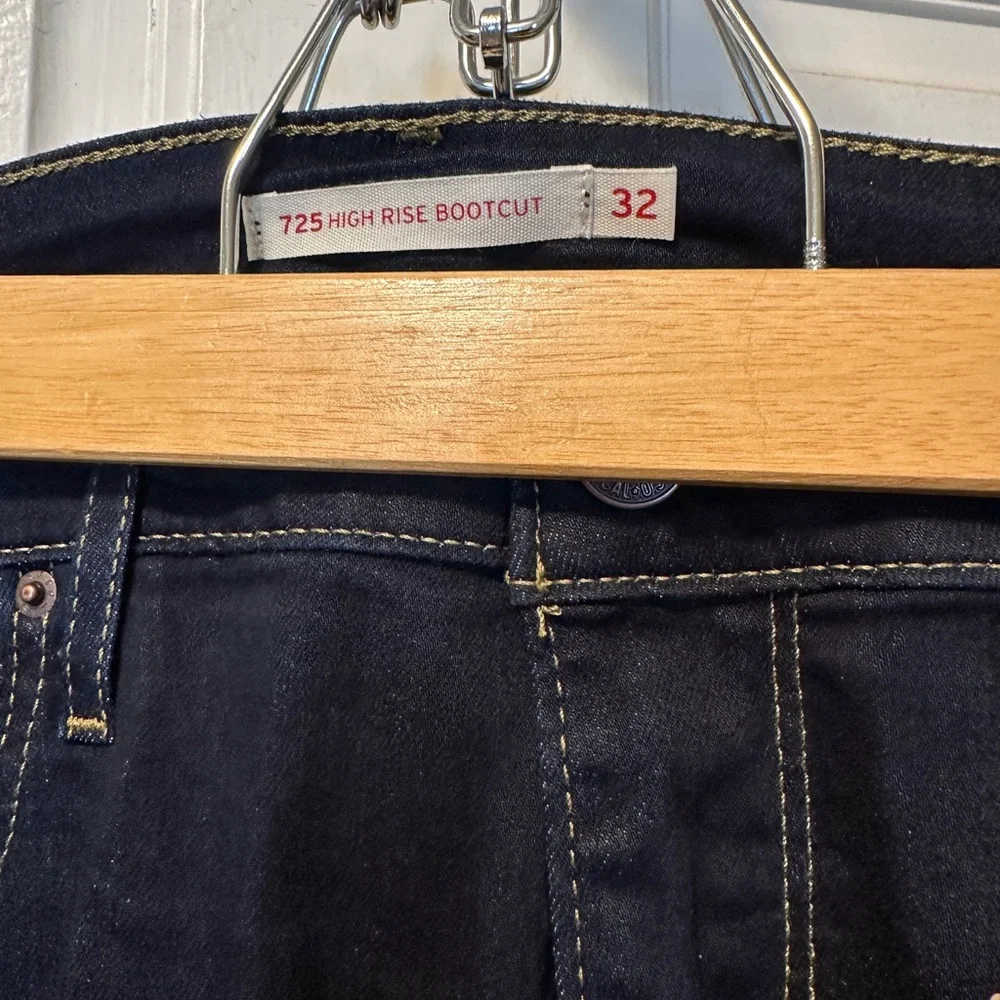 Levi’s 725 Bootcut Size 14 Medium — NWT - Picture 6 of 8